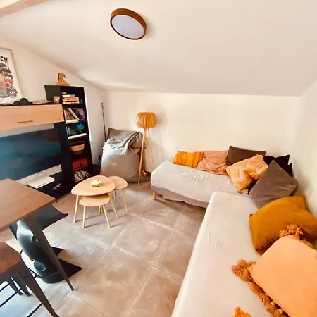 Maison Avec Jardin Et Accès Wi-fi à - Fr-1-413-260 *